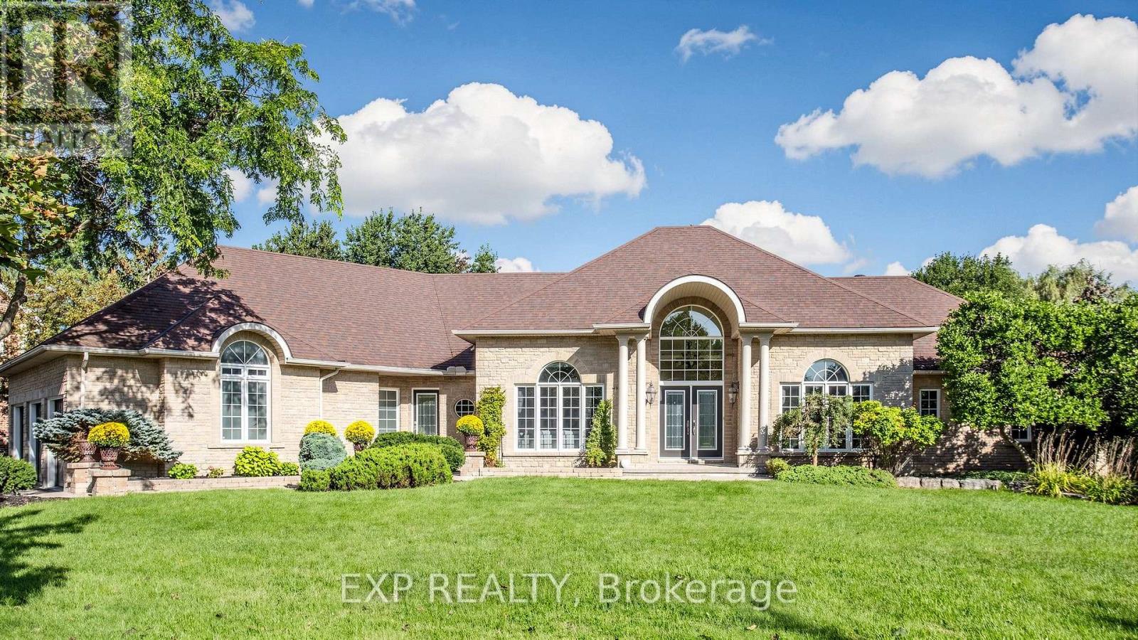 36 Maplehyrn Avenue, East Gwillimbury