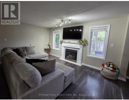 132 Esther Drive, Barrie, ON L4N0V5 Photo 8