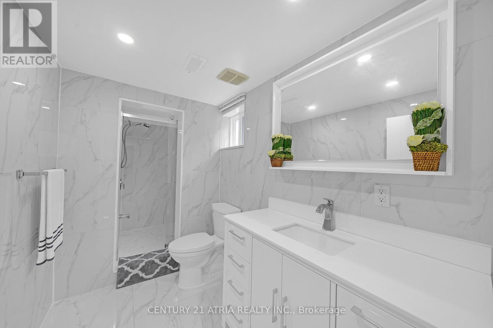 110 HARDING AVENUE - Image 26