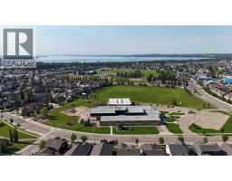 15 Reynolds Road, Sylvan Lake, AB T4S0C2 Photo 8