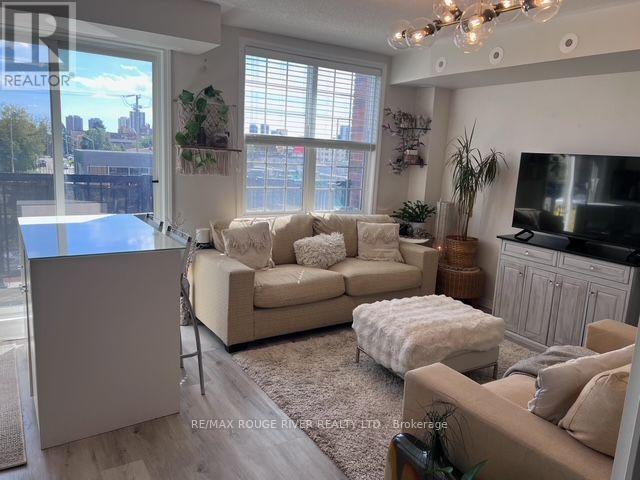#312 25 STRANGFORD LANE - 9