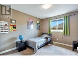 1903 Jubilee Crescent, London North, ON N6G0H5 Photo 18