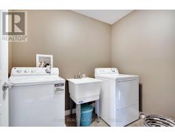 1903 Jubilee Crescent, London North, ON N6G0H5 Photo 23