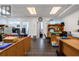 2nd Floor - 658 Bloor Street W, Toronto, ON M6G1K9 Photo 15