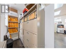 2nd Floor - 658 Bloor Street W, Toronto, ON M6G1K9 Photo 25