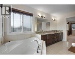 40 Baywater Court Sw, Airdrie, AB T4B0A8 Photo 33