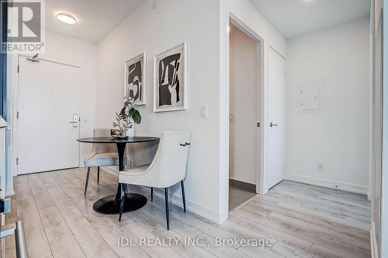 #1811 33 HELENDALE AVENUE - 12