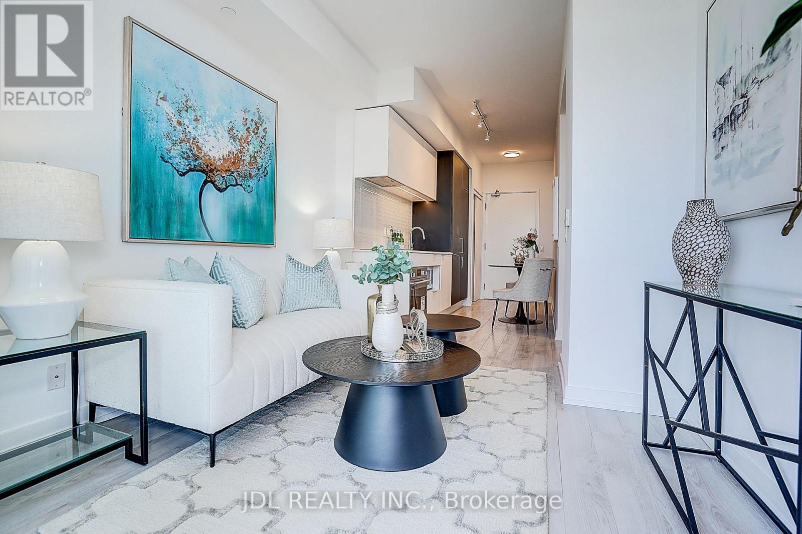 #1811 33 HELENDALE AVENUE - 19
