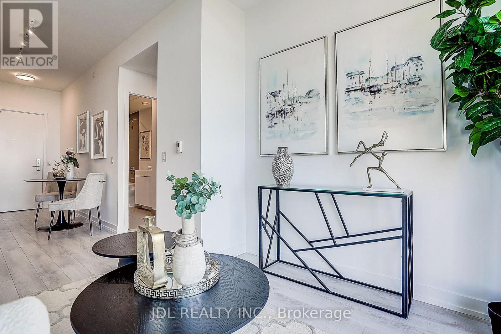 #1811 33 HELENDALE AVENUE - 21