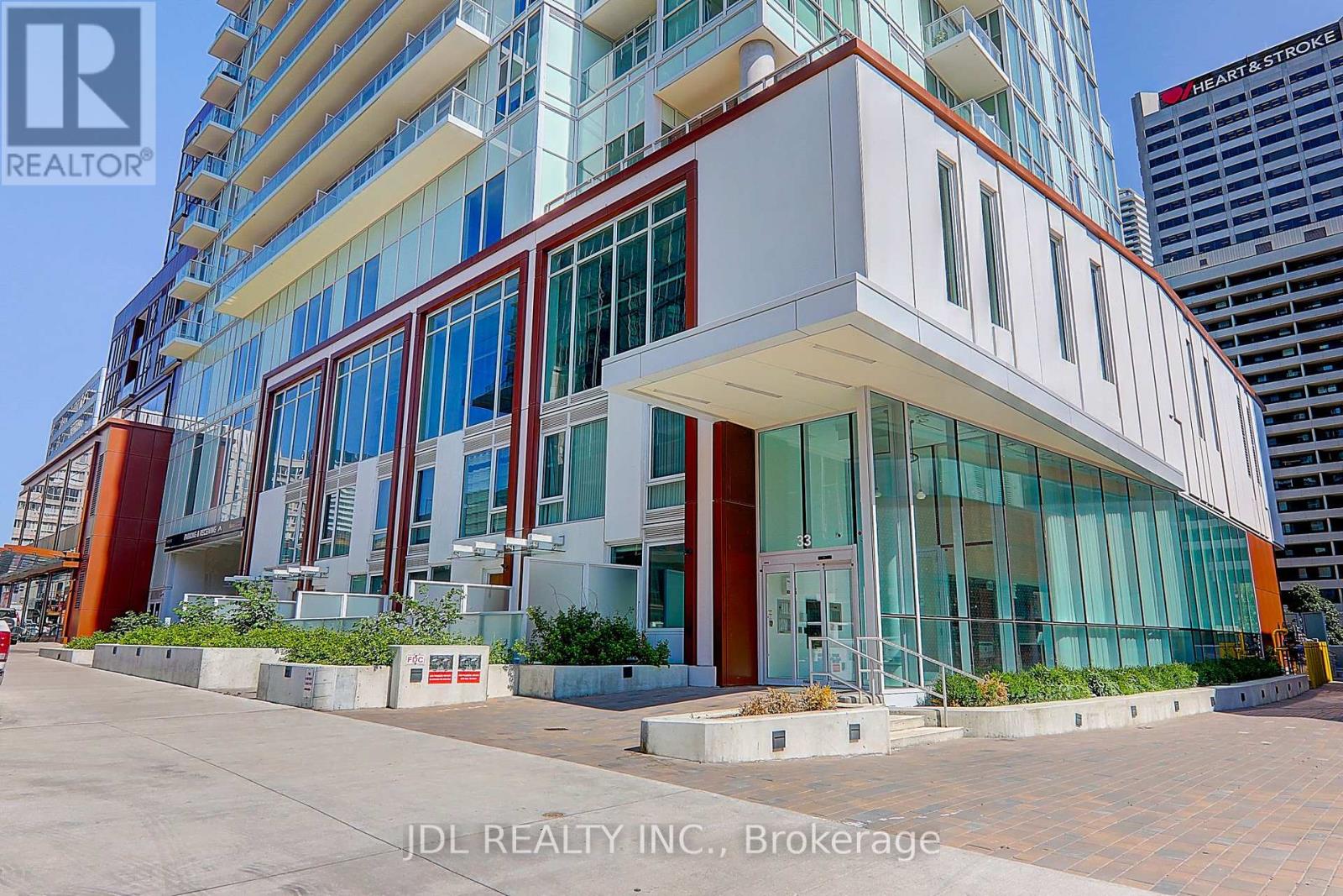 #1811 33 HELENDALE AVENUE - 40