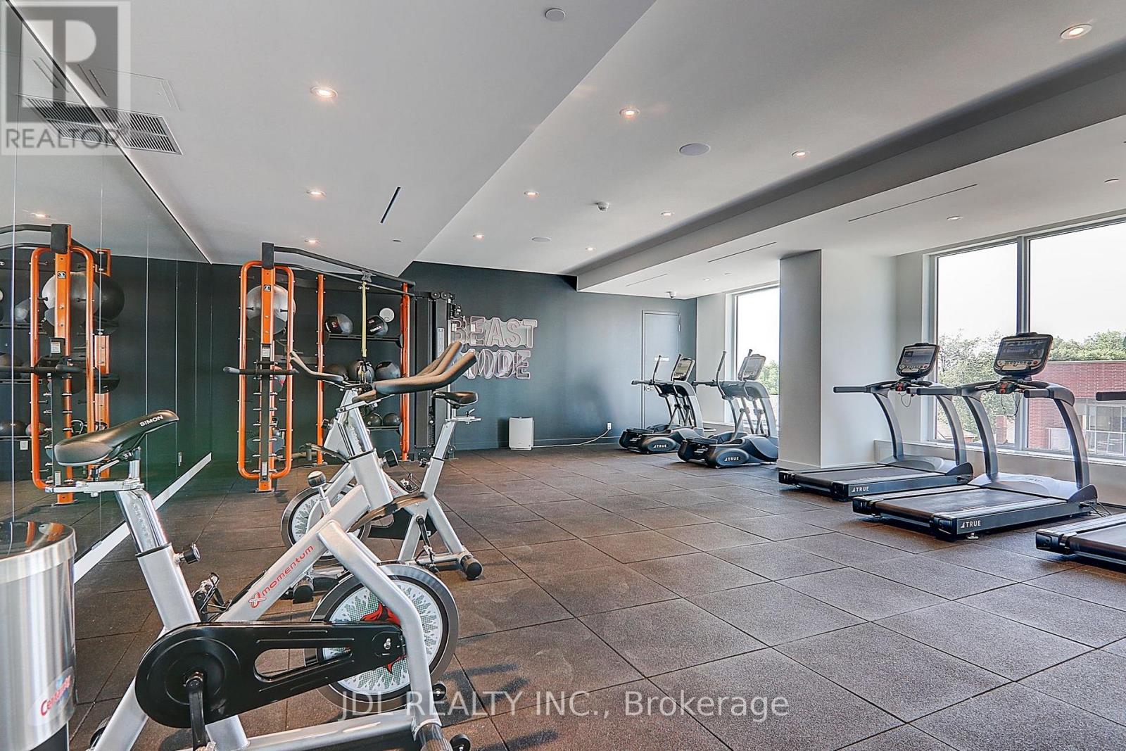 #1811 33 HELENDALE AVENUE - 45
