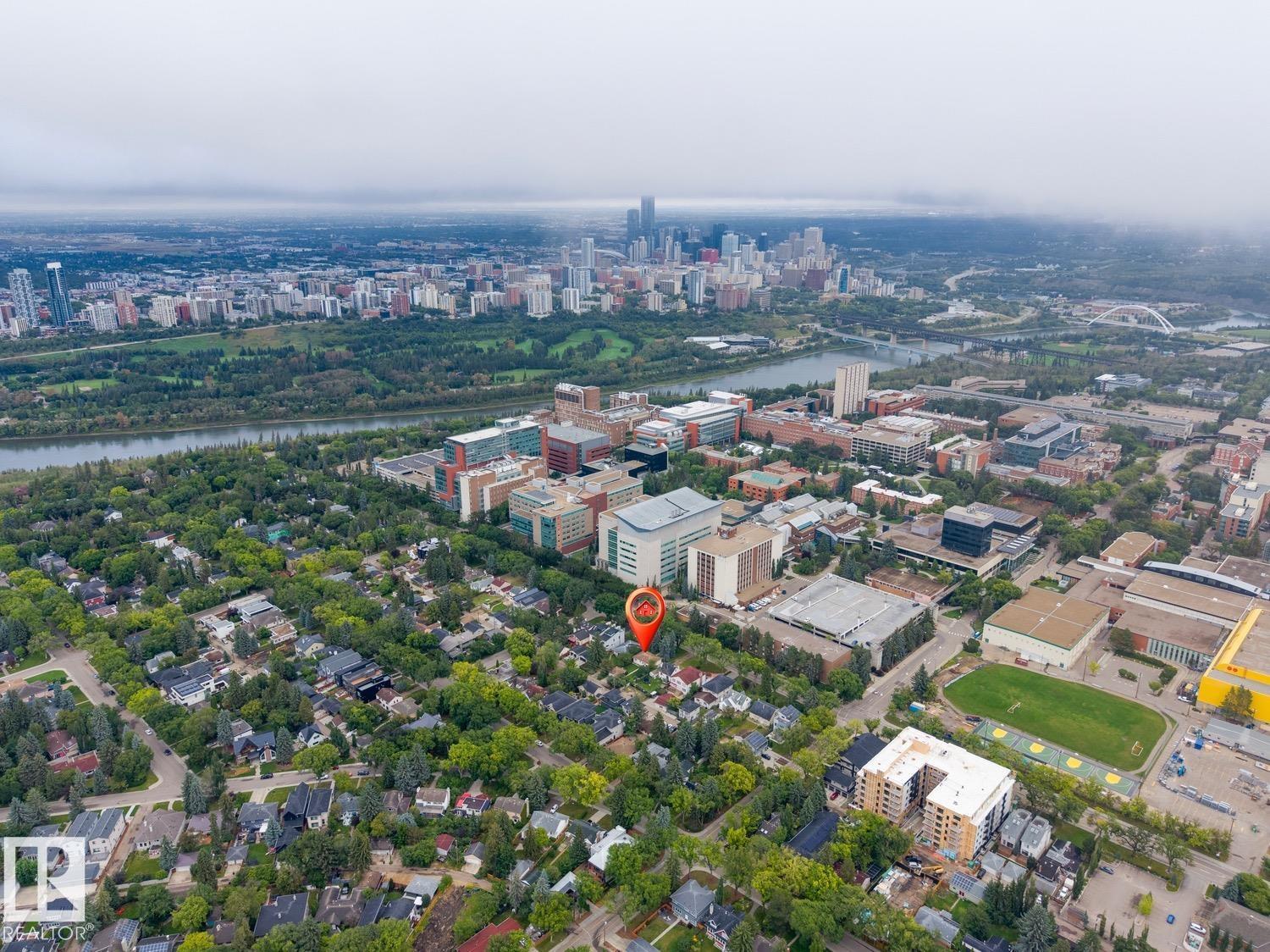 8932 116 ST NW - 13