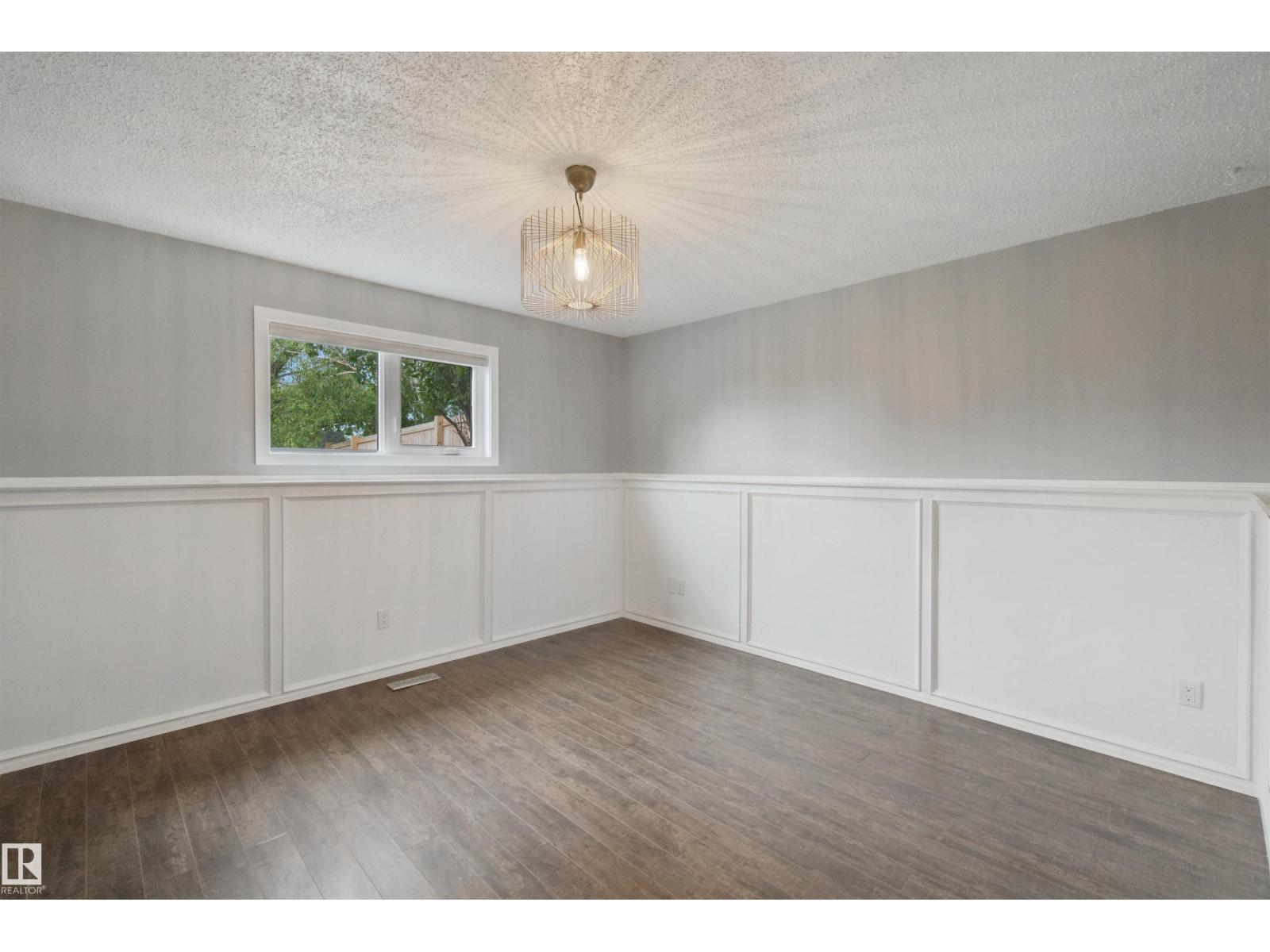12319 47 ST NW - Image 19