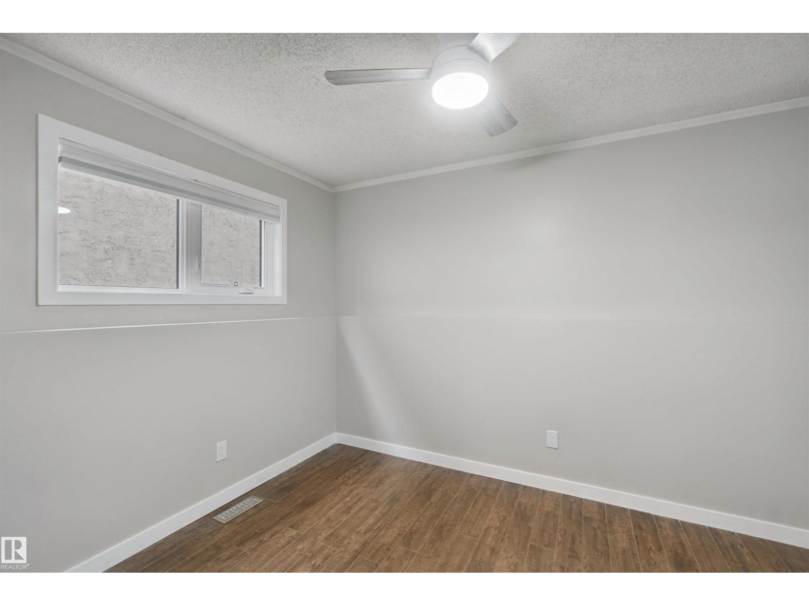 12319 47 ST NW - Image 24