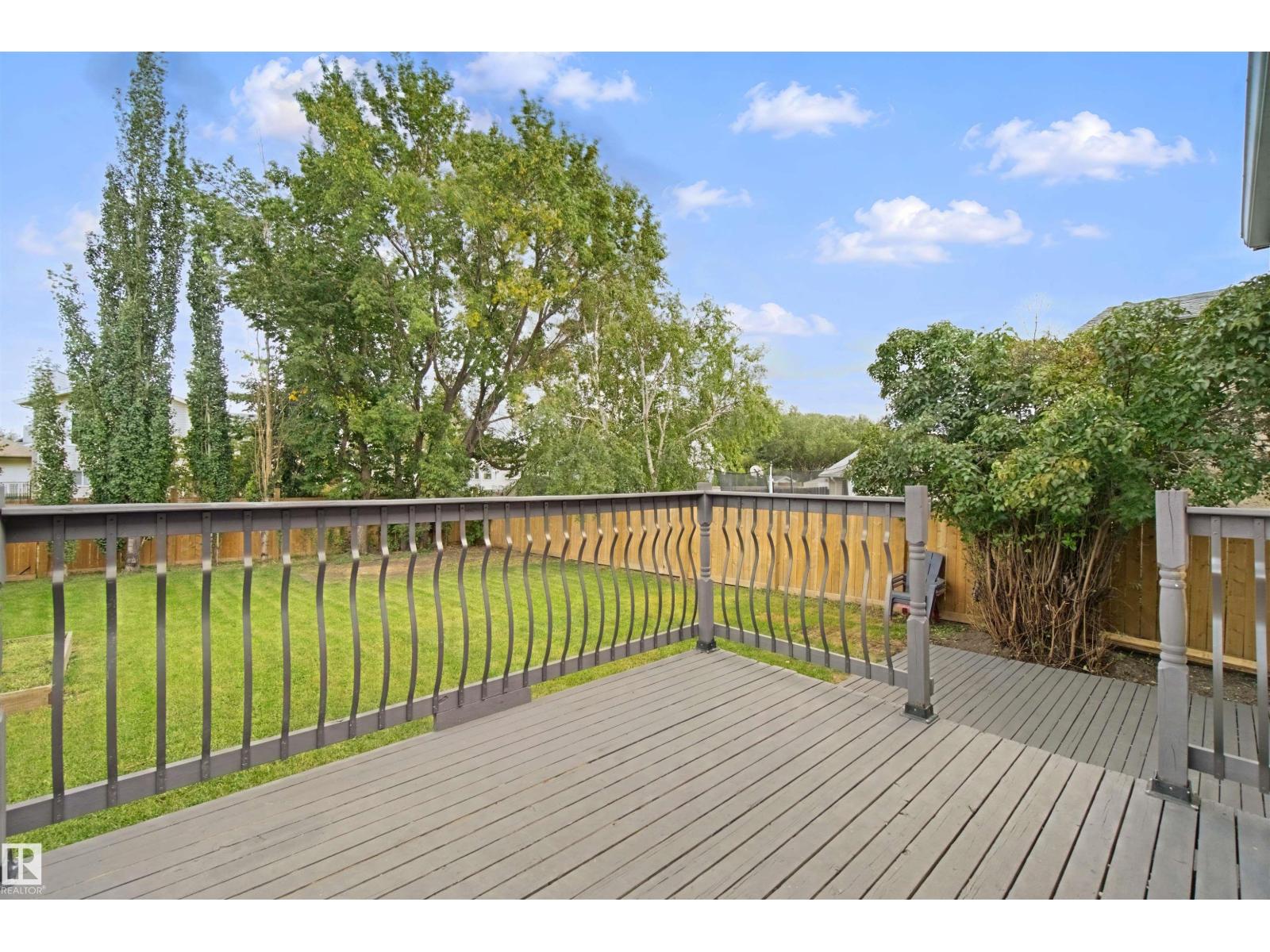 12319 47 ST NW - Image 37