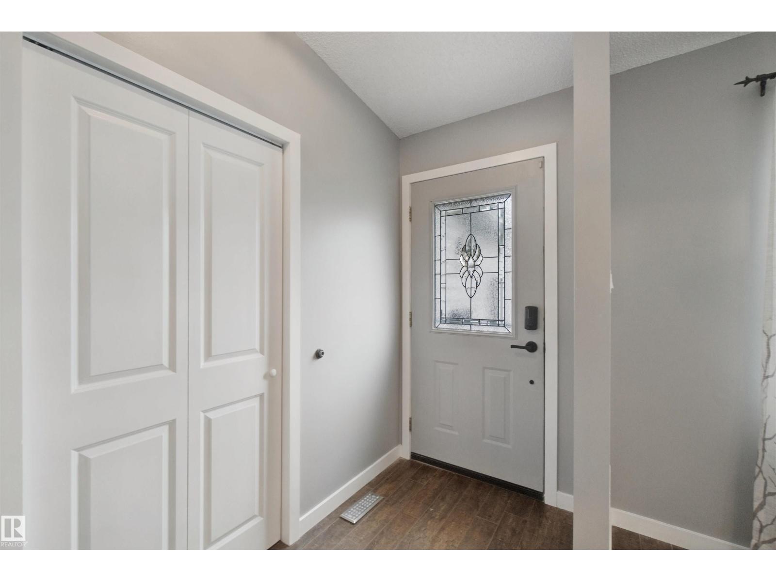 12319 47 ST NW, Bergman, Edmonton photo 5