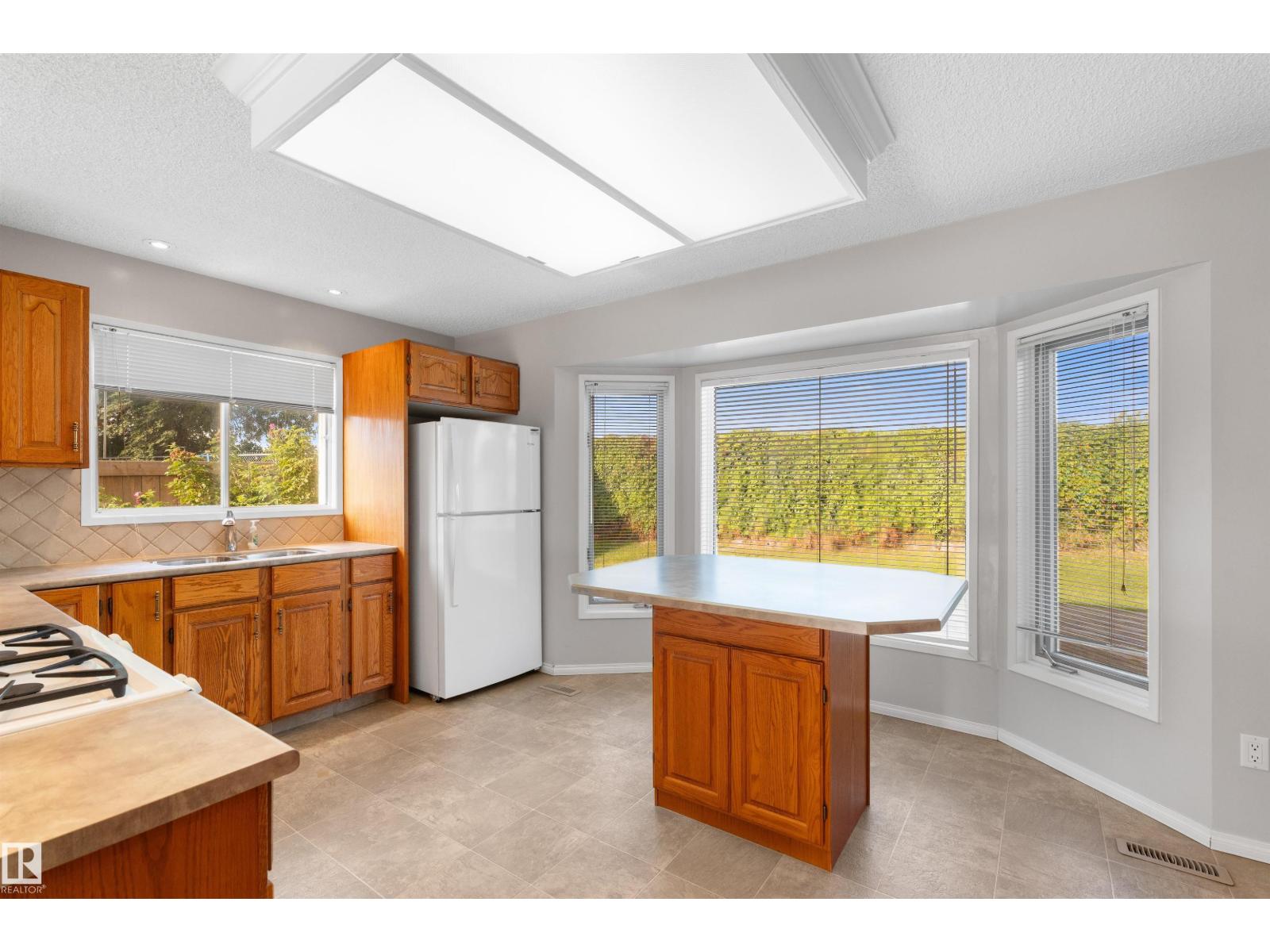 8144 190 ST NW - Image 20