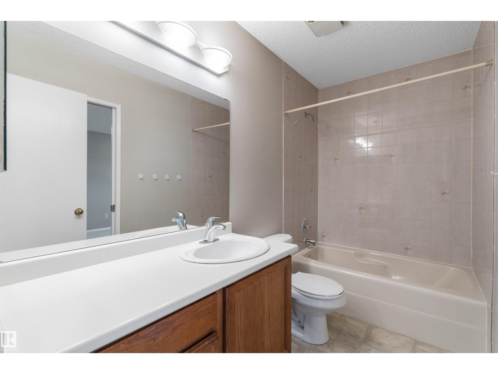 8144 190 ST NW - Image 39