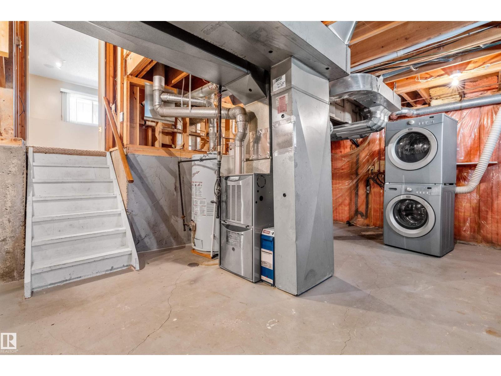 8144 190 ST NW - 48