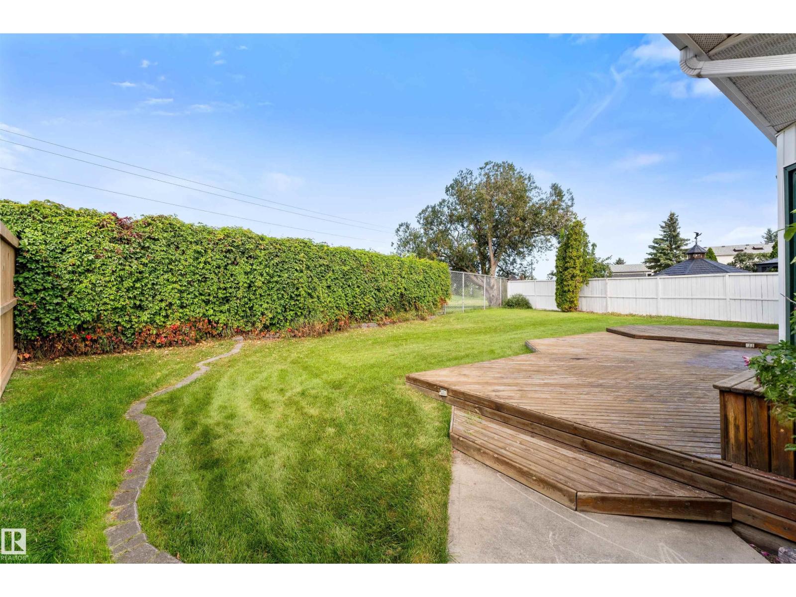 8144 190 ST NW - 56