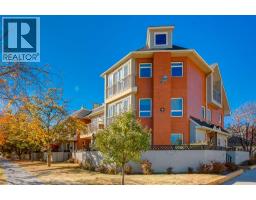 107 9 Street NW - photo 3