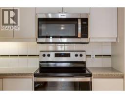 107 9 Street NW - photo 14