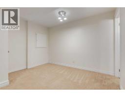 107 9 Street NW - photo 37