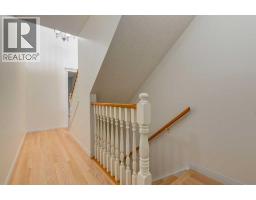 107 9 Street NW - photo 17