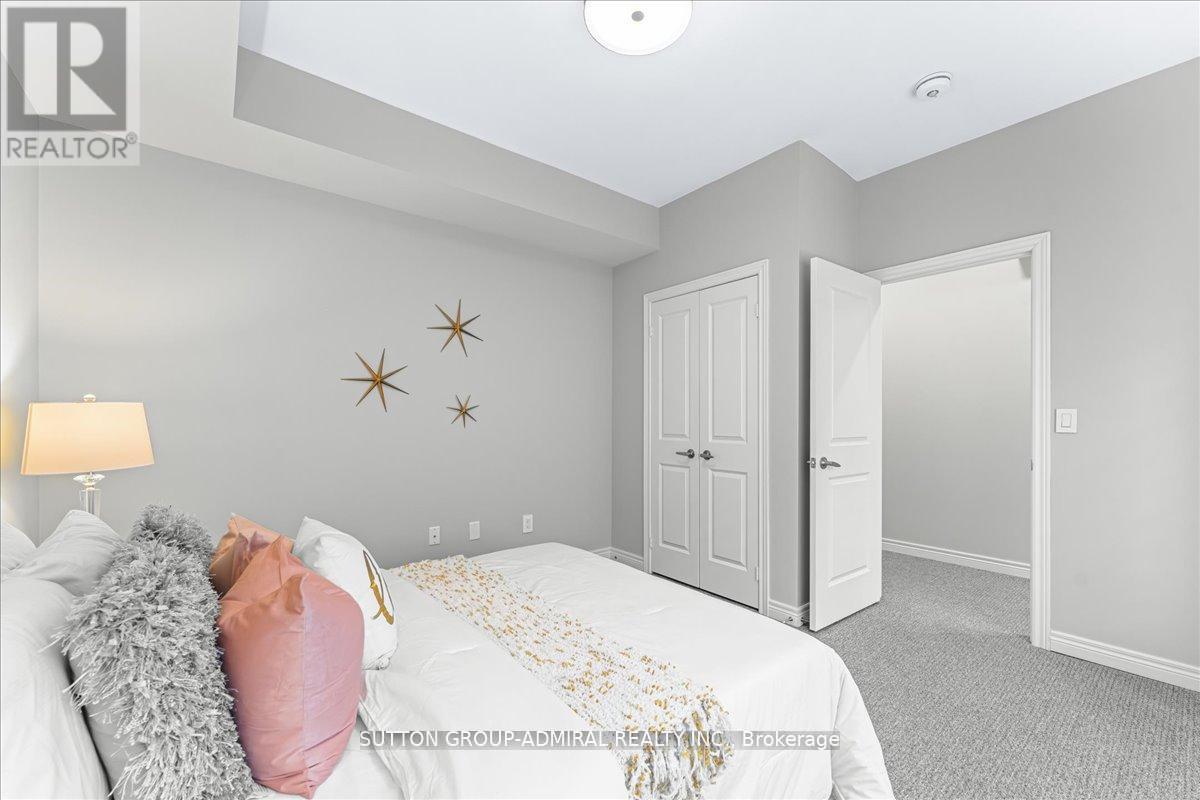 131 LEBOVIC CAMPUS DRIVE - 44