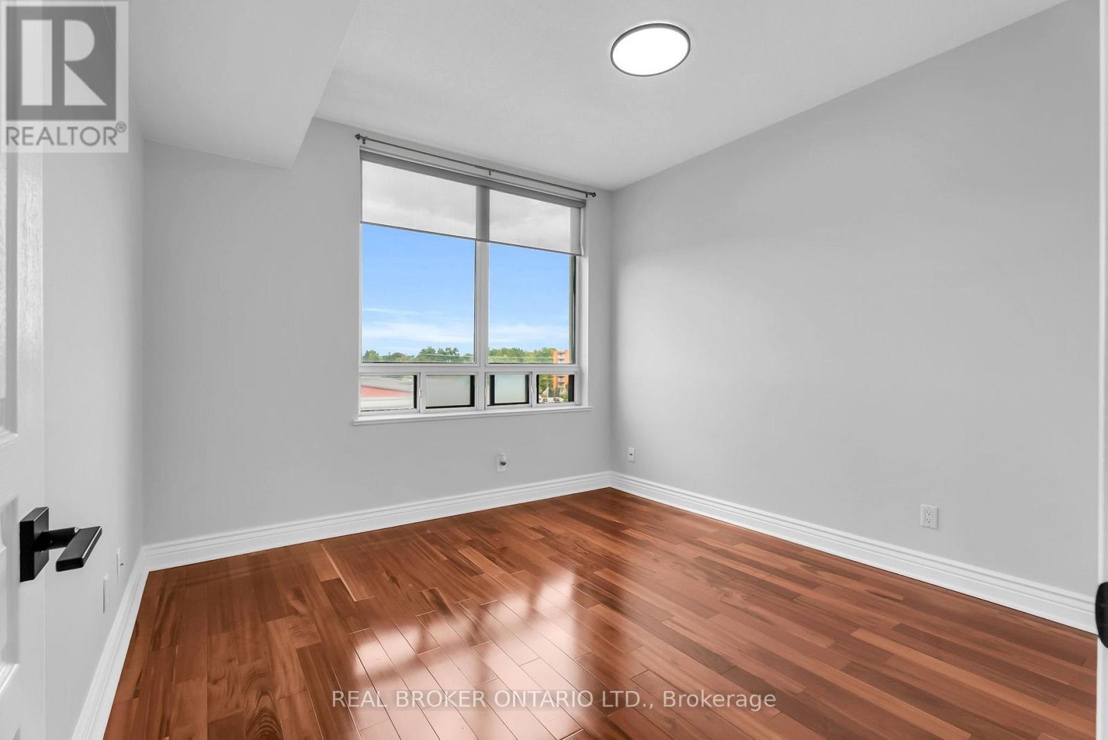 #405 1 BELVEDERE COURT - 17