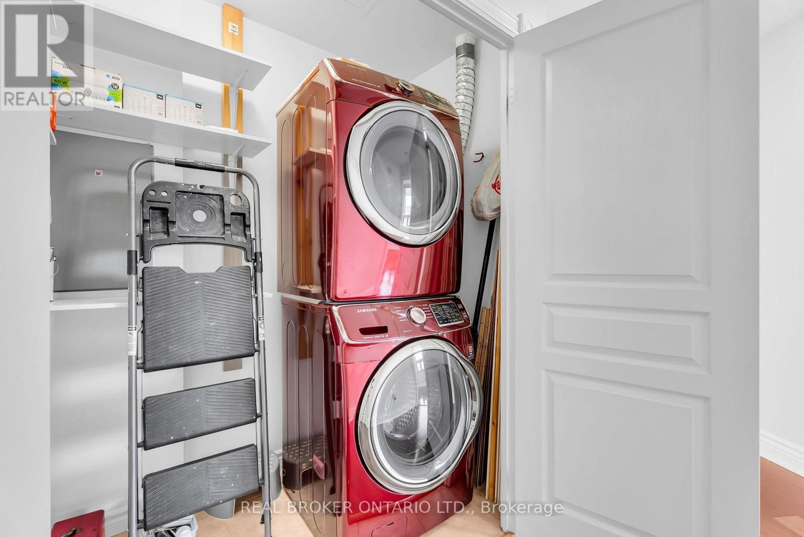 #405 1 BELVEDERE COURT - 20