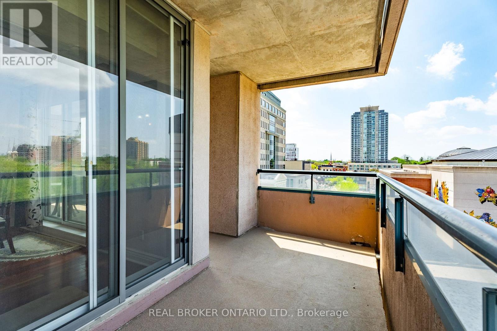 #405 1 BELVEDERE COURT - 24