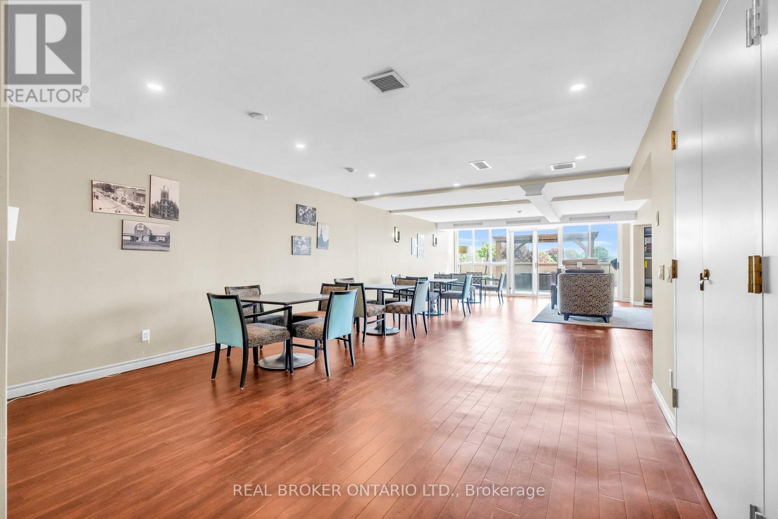 #405 1 BELVEDERE COURT - Image 29