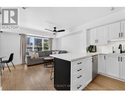2020 - 125 George Appleton Way, Toronto, ON M3M0A2 Photo 7