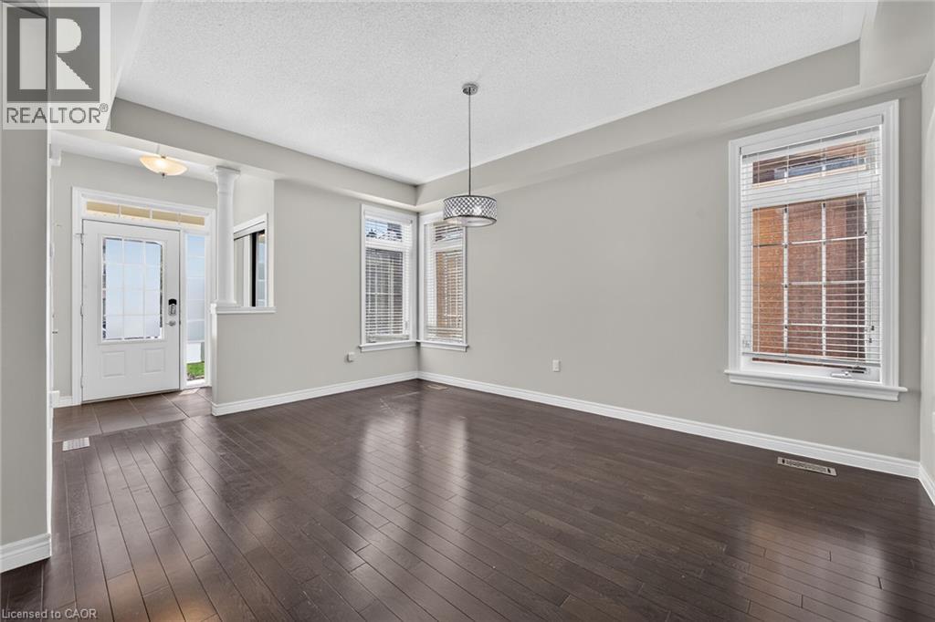 44 MATTEO Trail, Hamilton — photo 8