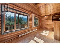 9291 Emerald Drive, Whistler, BC V8E0G5 Photo 15