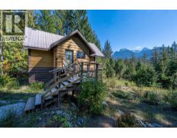 9291 Emerald Drive, Whistler, BC V8E0G5 Photo 34