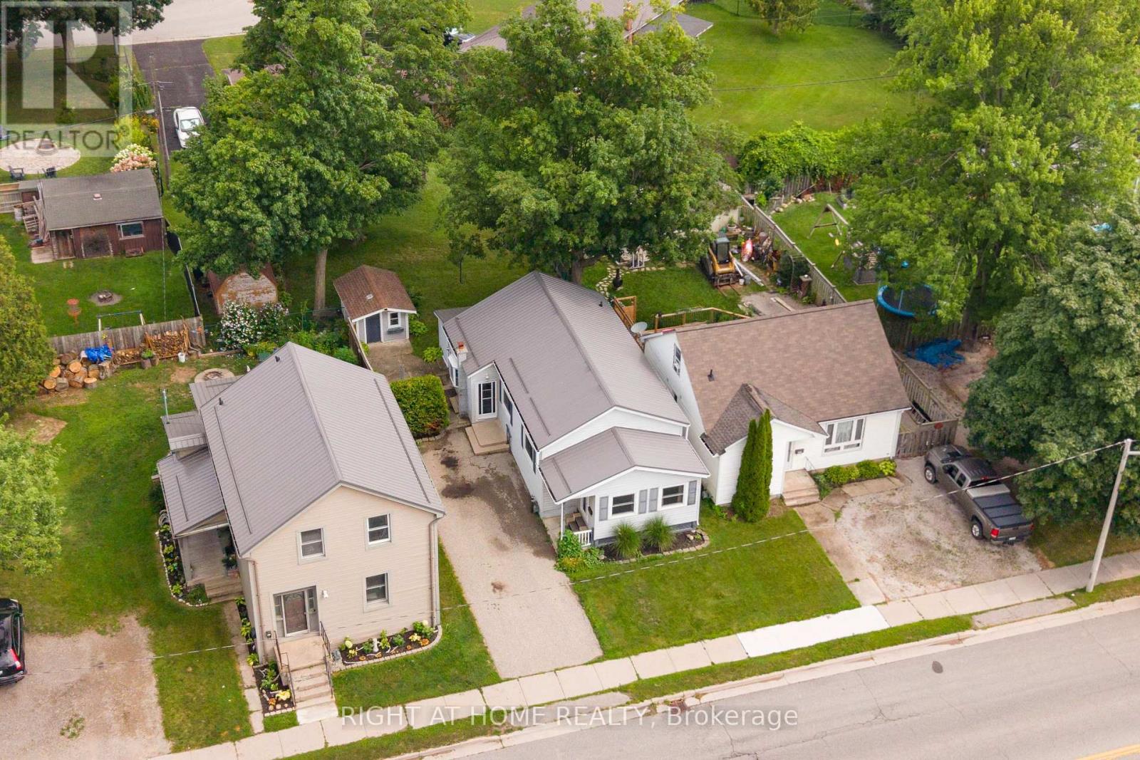 335 TALBOT STREET E - Image 39