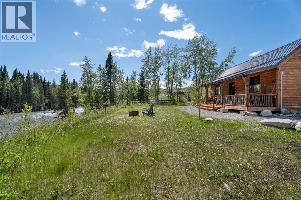 288139 658 Avenue W, Rural Foothills County — photo 4