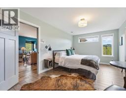 Pantry - 288139 658 Avenue W, Rural Foothills County, AB T0L1H0 Photo 11