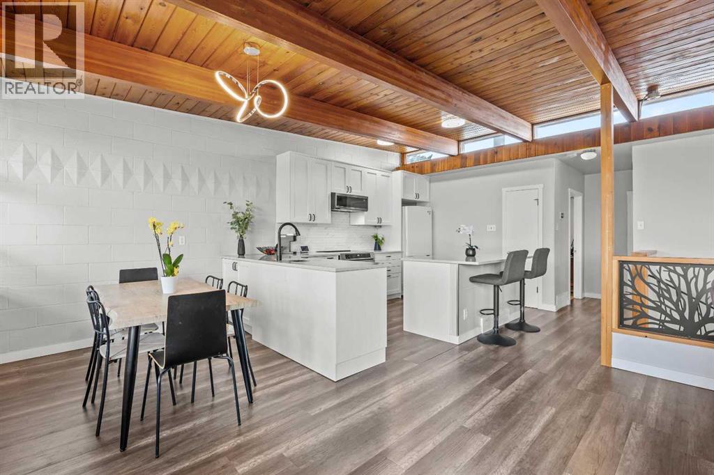 3910 12 Avenue SW, Calgary — photo 7