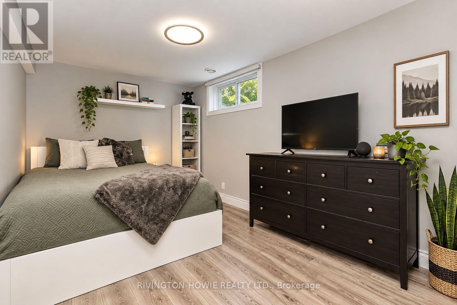 207 MONTY DRIVE - 20