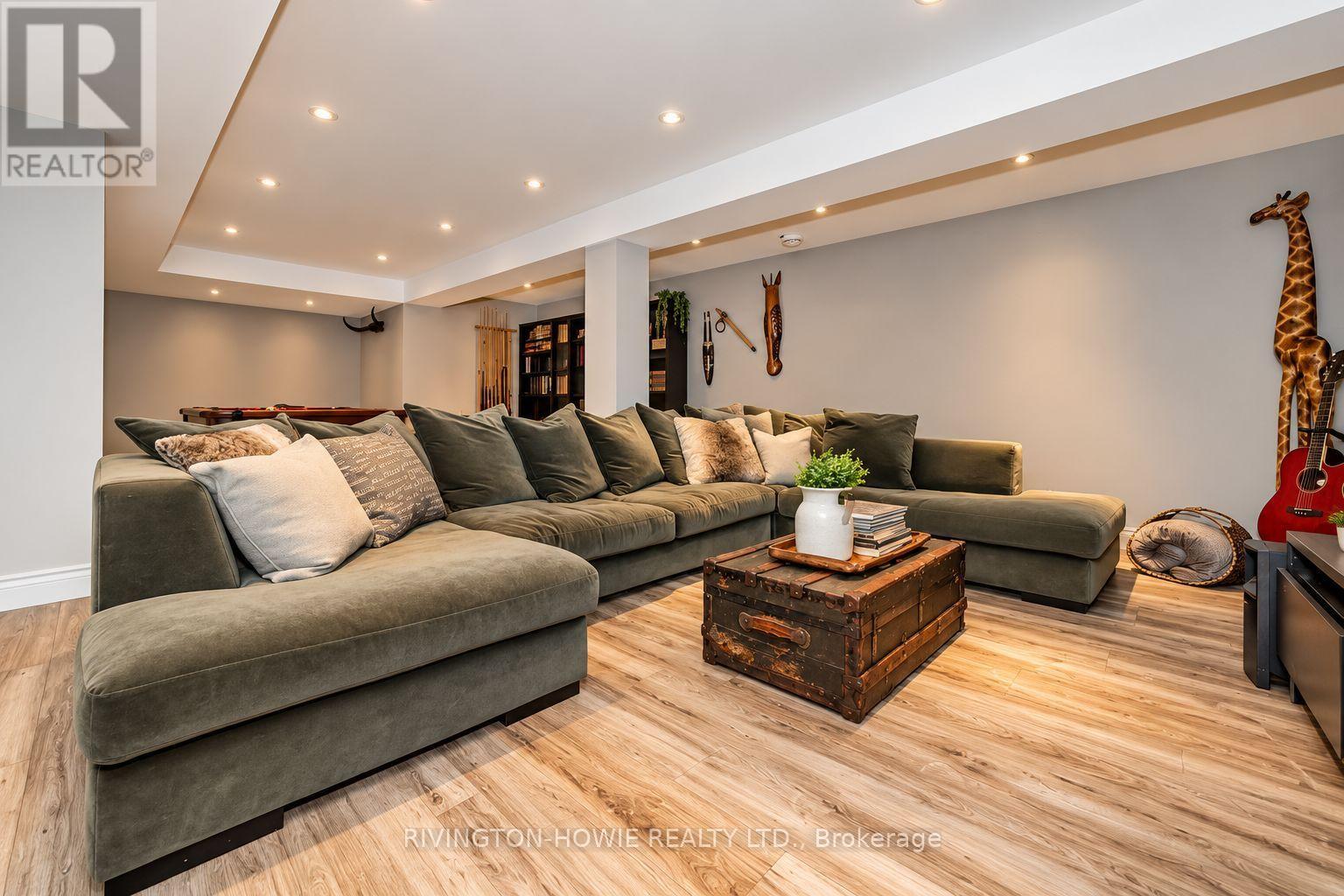 207 MONTY DRIVE - 22