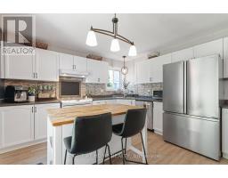 Kitchen - 174 Sundew Drive, Barrie, ON L4N9N1 Photo 7