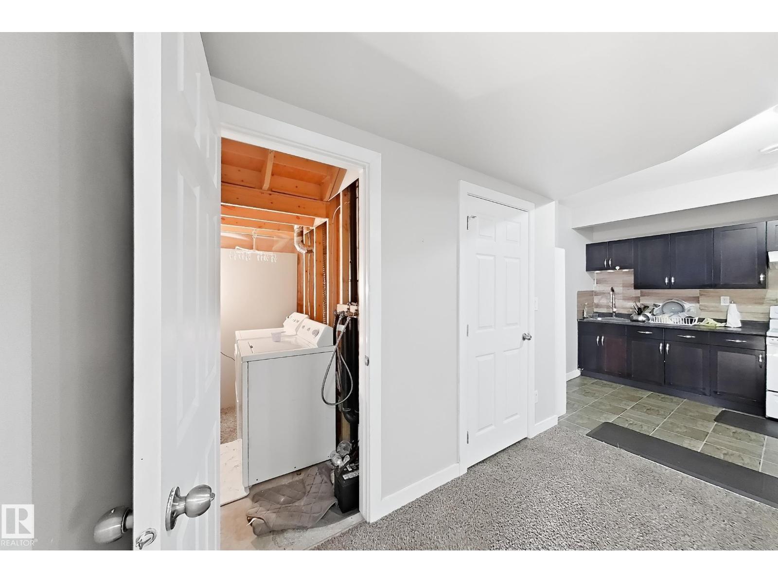 144 52 ST SW - 48