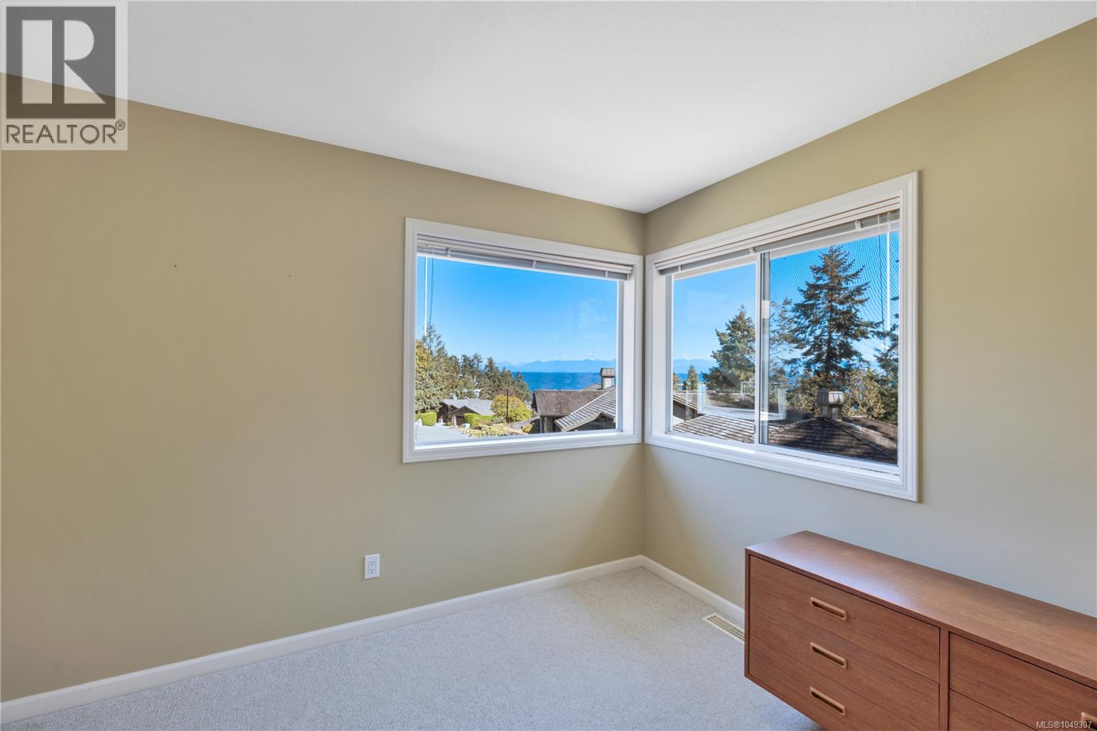 2358 Andover Rd, Nanoose Bay