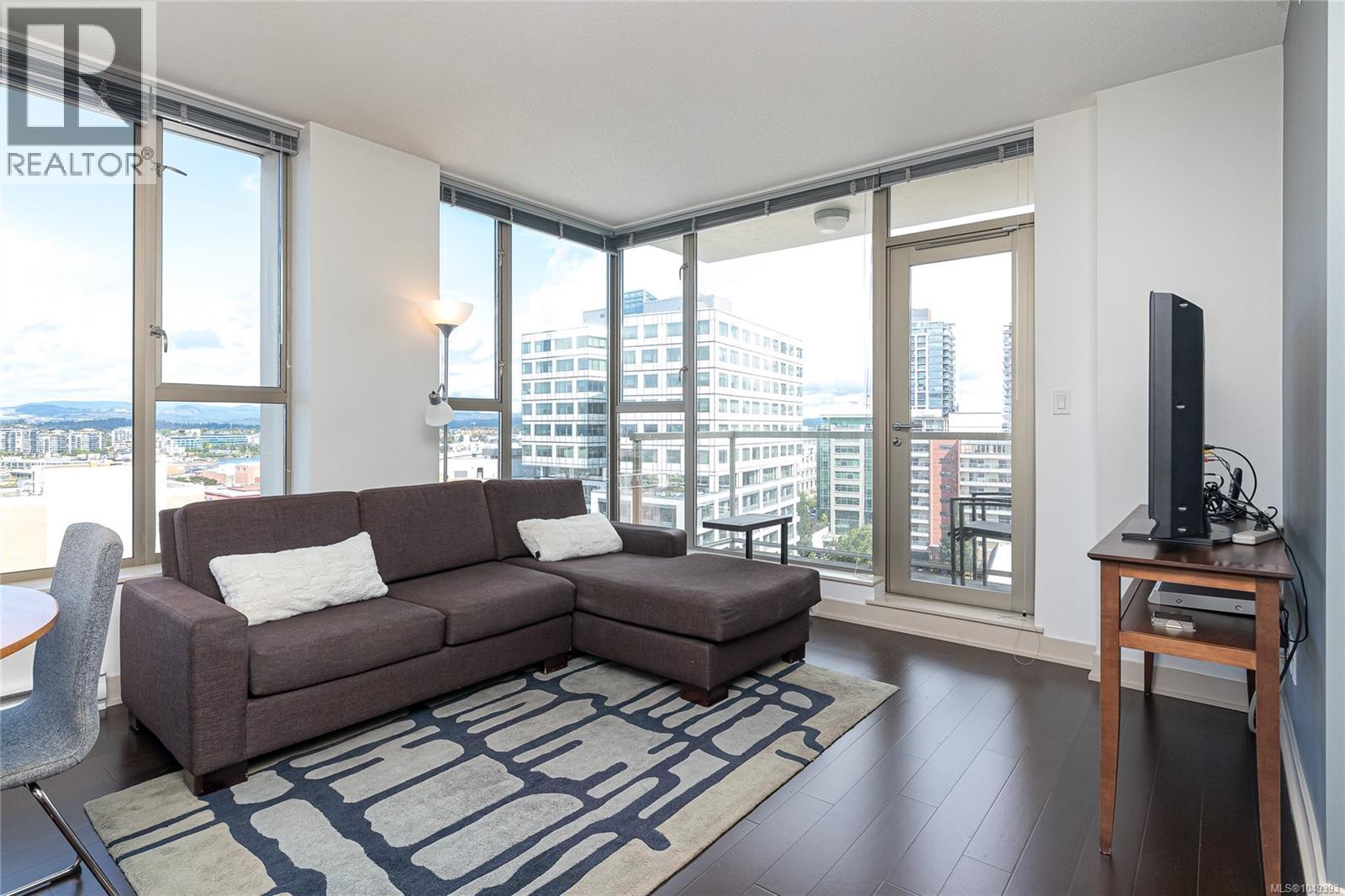 #1204 760 Johnson St - 6