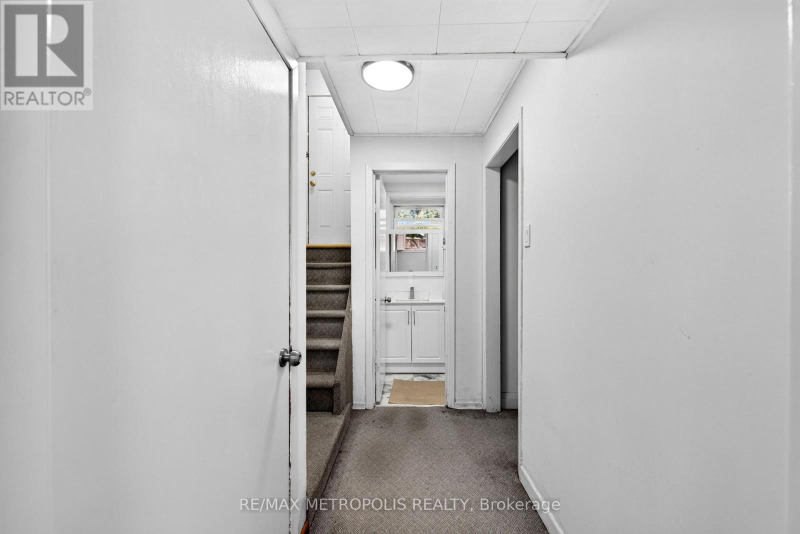 338 MILLBANK DRIVE - Image 33