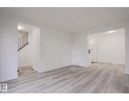 238 Primrose Gardens Gd Nw, Edmonton, AB T5T0R1 Photo 13