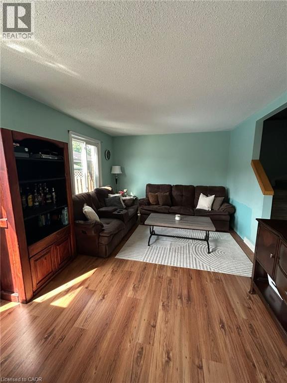 817 ACADIA Drive, Hamilton — photo 9